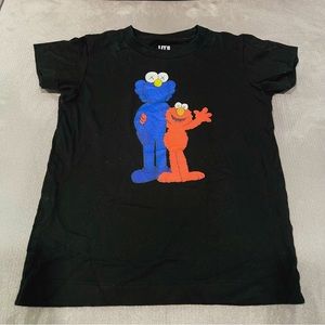 UNIQLO X KAWS X SESAME STREET